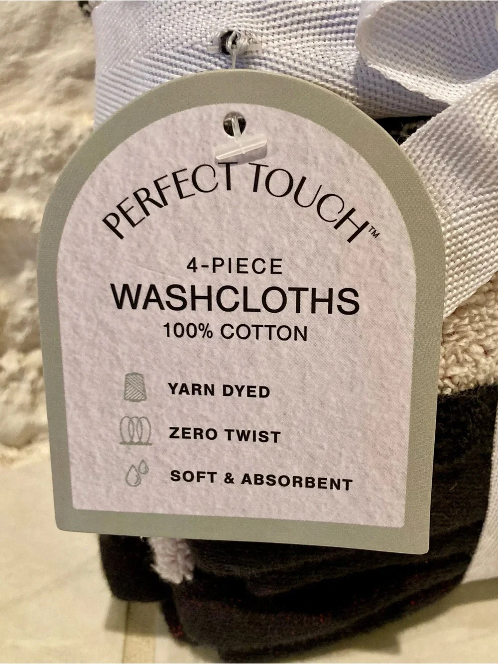 NWT Perfect Touch 4 pc 100% cotton, zero twist wash cloths- red black and white